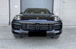 Porsche Cayenne (2022) 108.000€